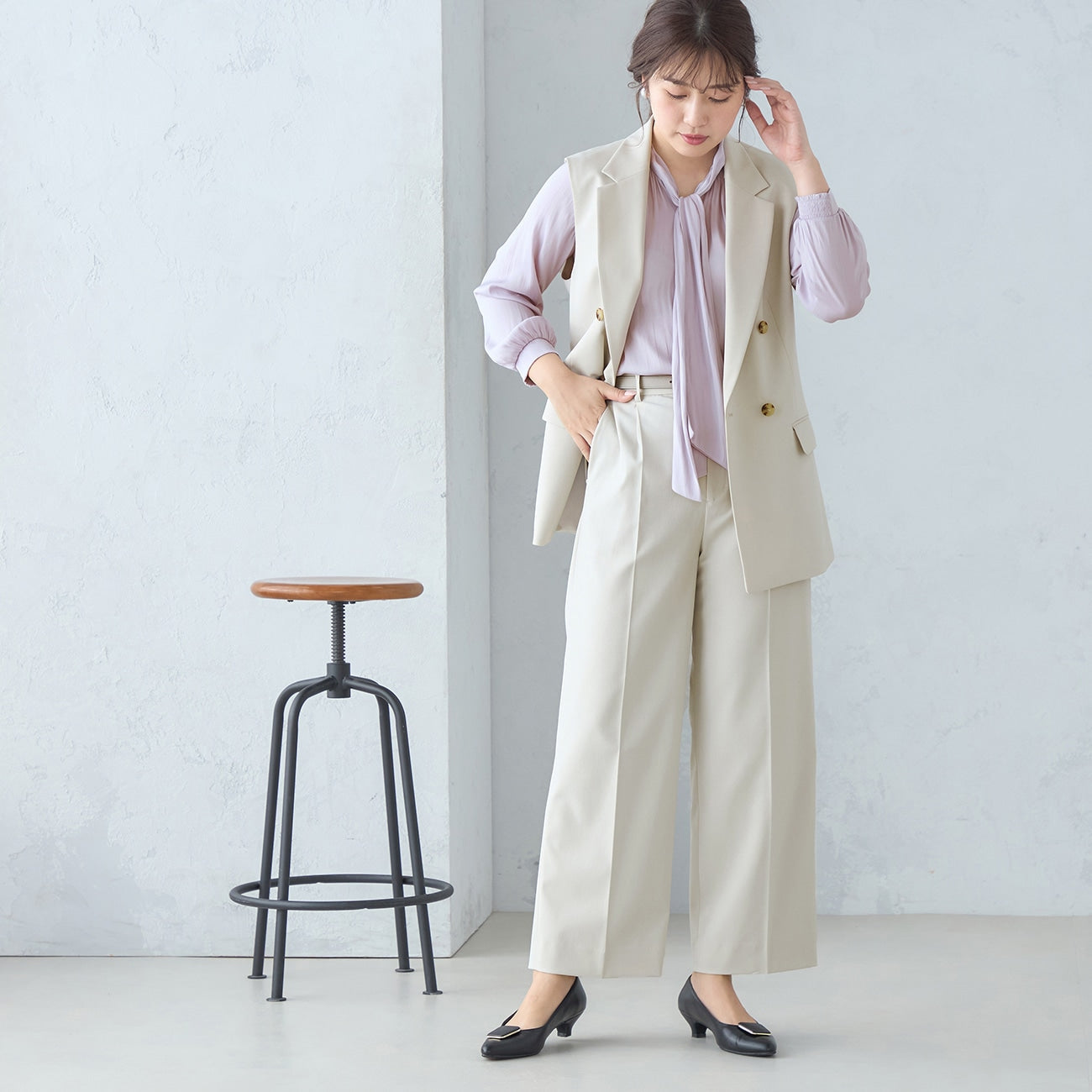 2-Way Stretch Twill Off-White Wide Pants