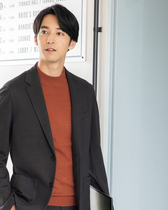 Japanese suits brand AOKIGLOBAL