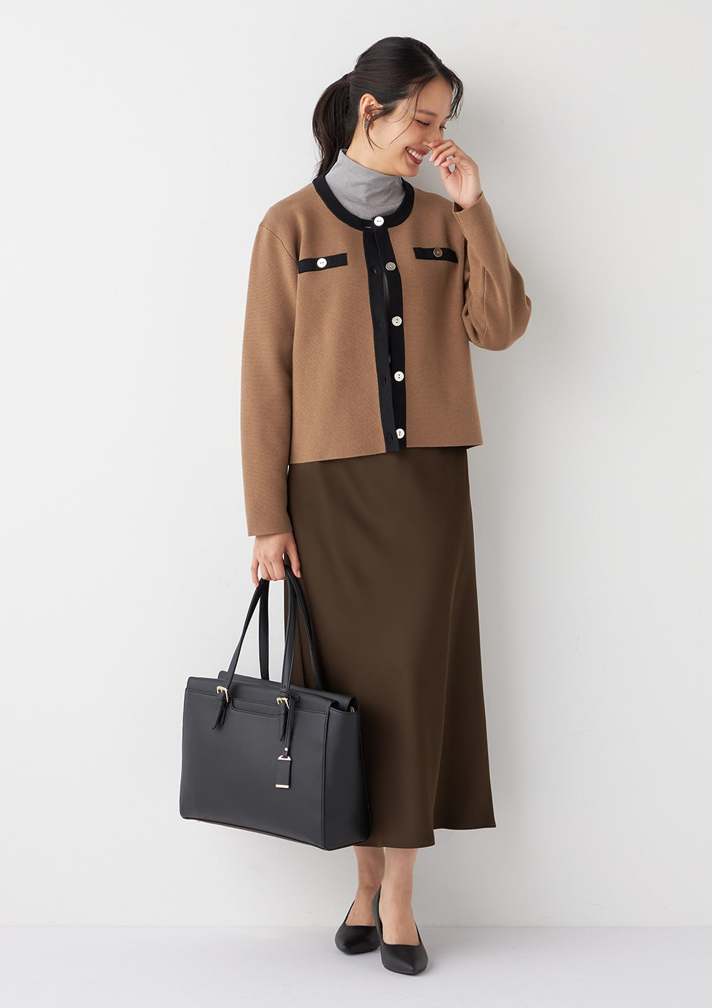 紧凑型针织外套