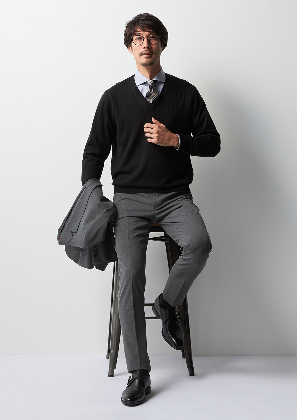 羊毛混纺 V 领毛衣_39