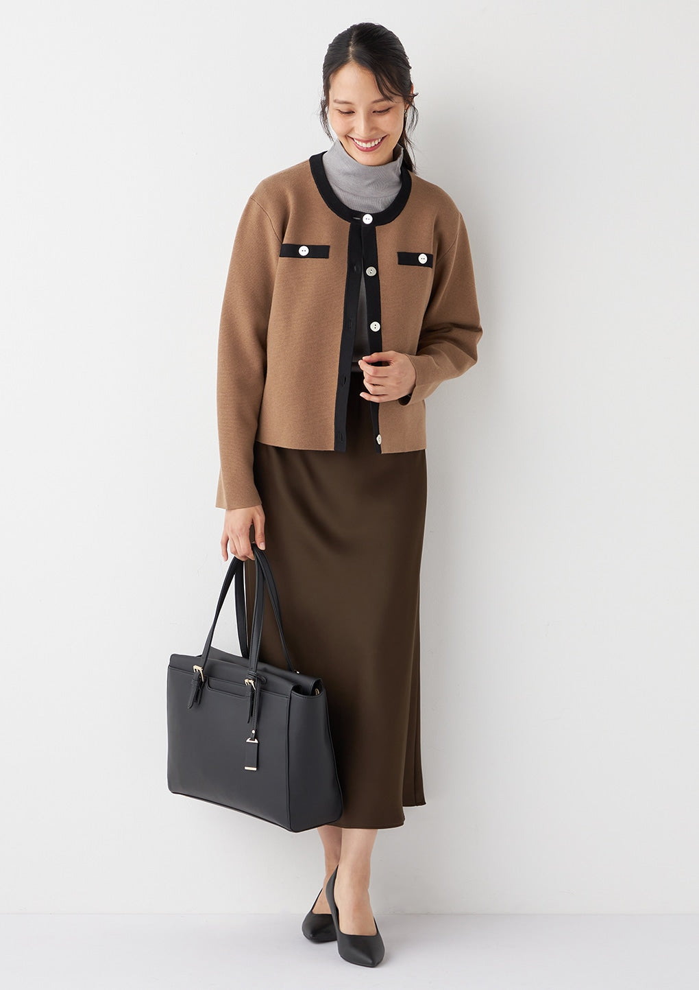 紧凑型针织外套