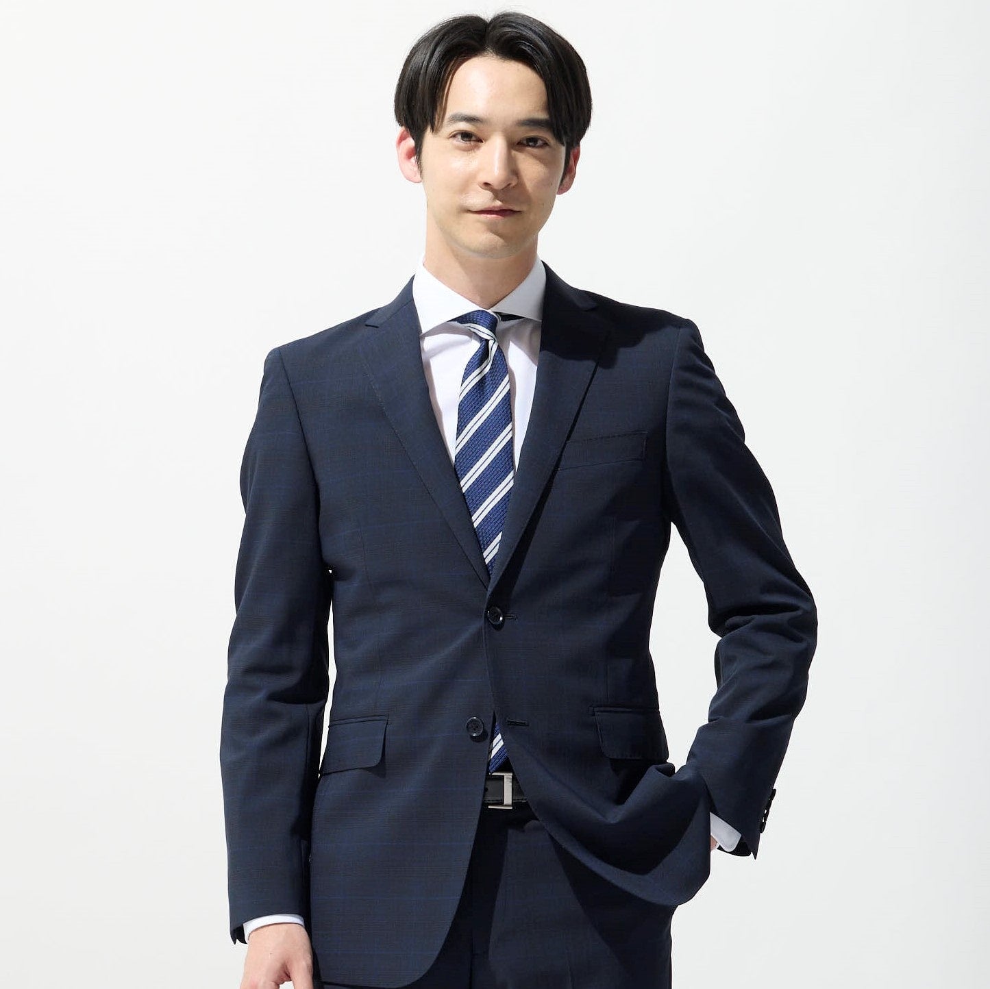 Aircool Two-pants Washable Check British Slim Fit Suit - Navy_01