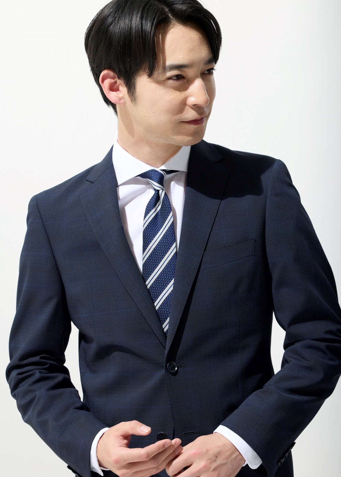 Aircool Two-pants Washable Check British Slim Fit Suit - Navy_03