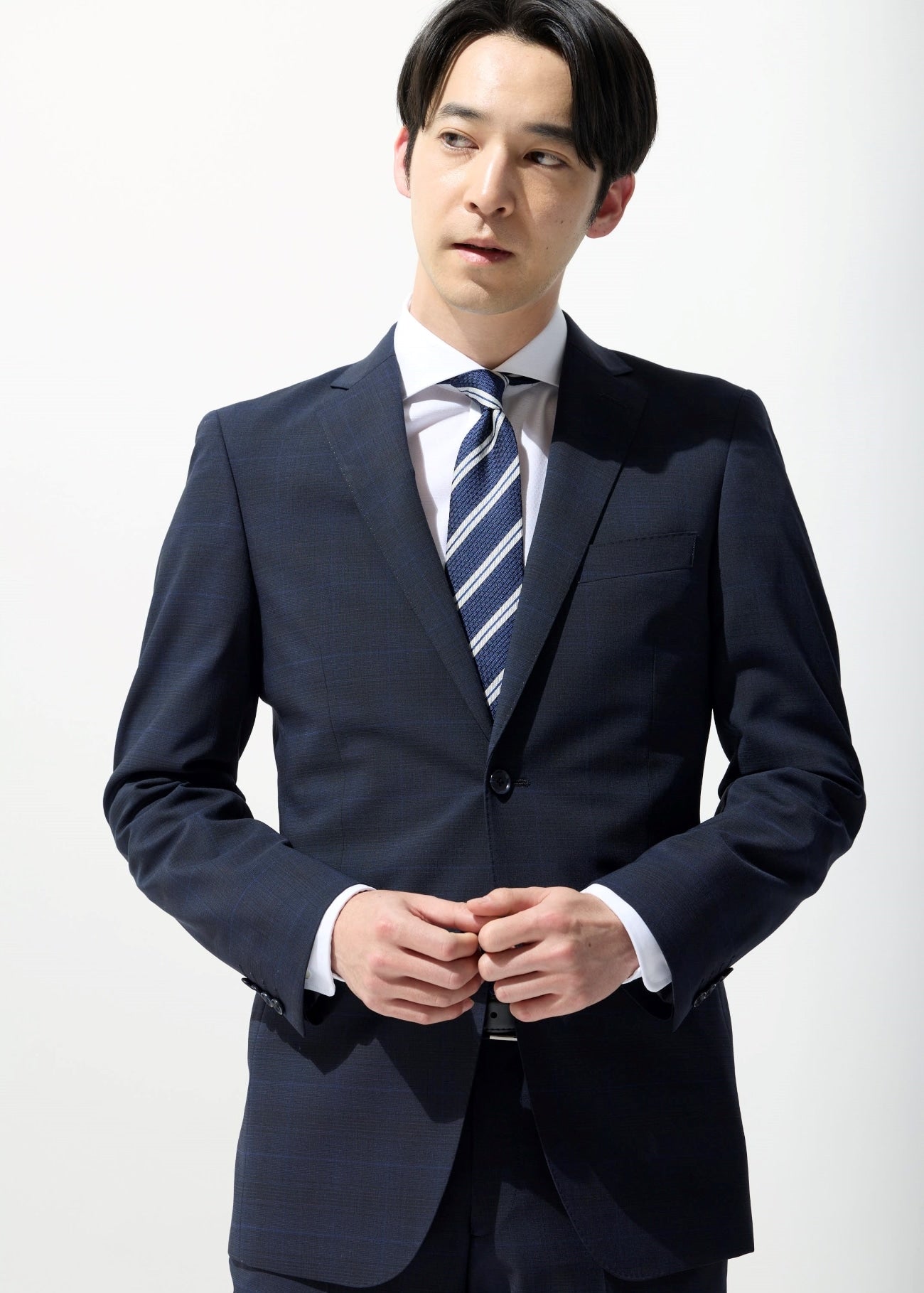 Aircool Two-pants Washable Check British Slim Fit Suit - Navy_04
