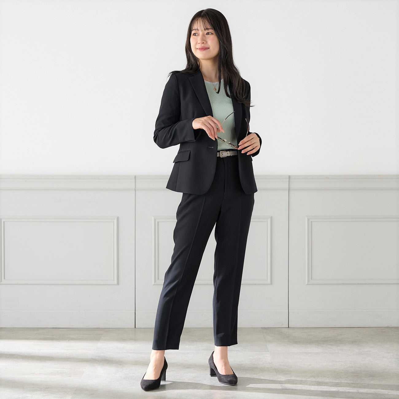 Powderly Stretch Black Tailored Jacket_02