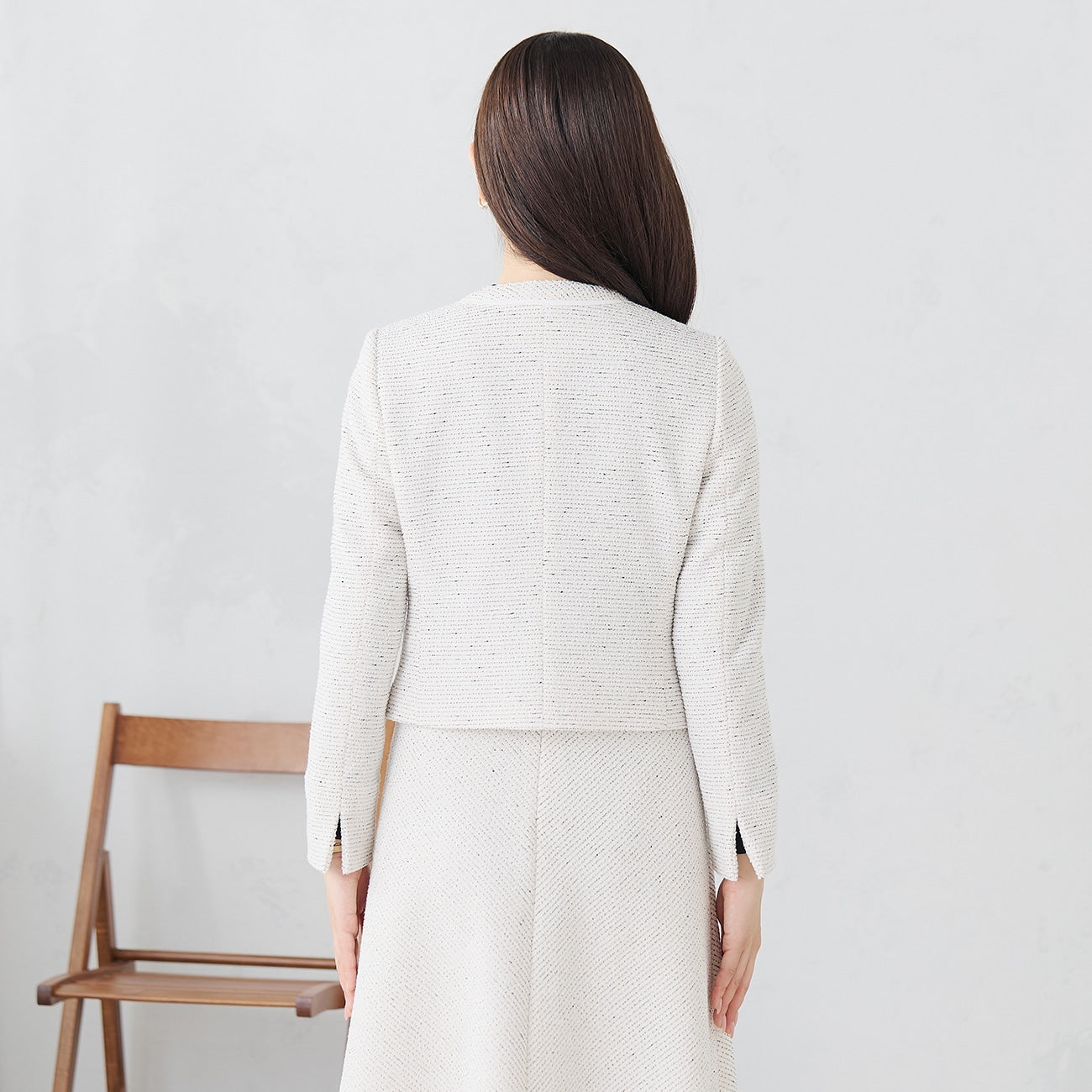 Knit Tweed Collarless Jacket - Off White_04