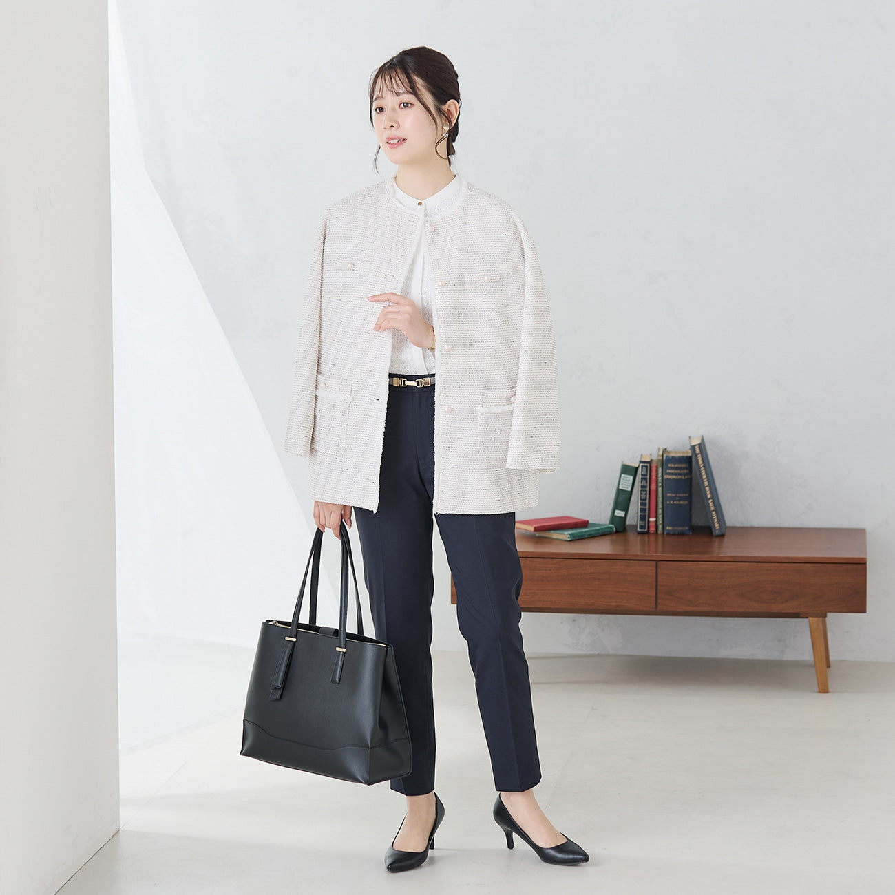 Knit Tweed Collarless Long Jacket - Off White_03