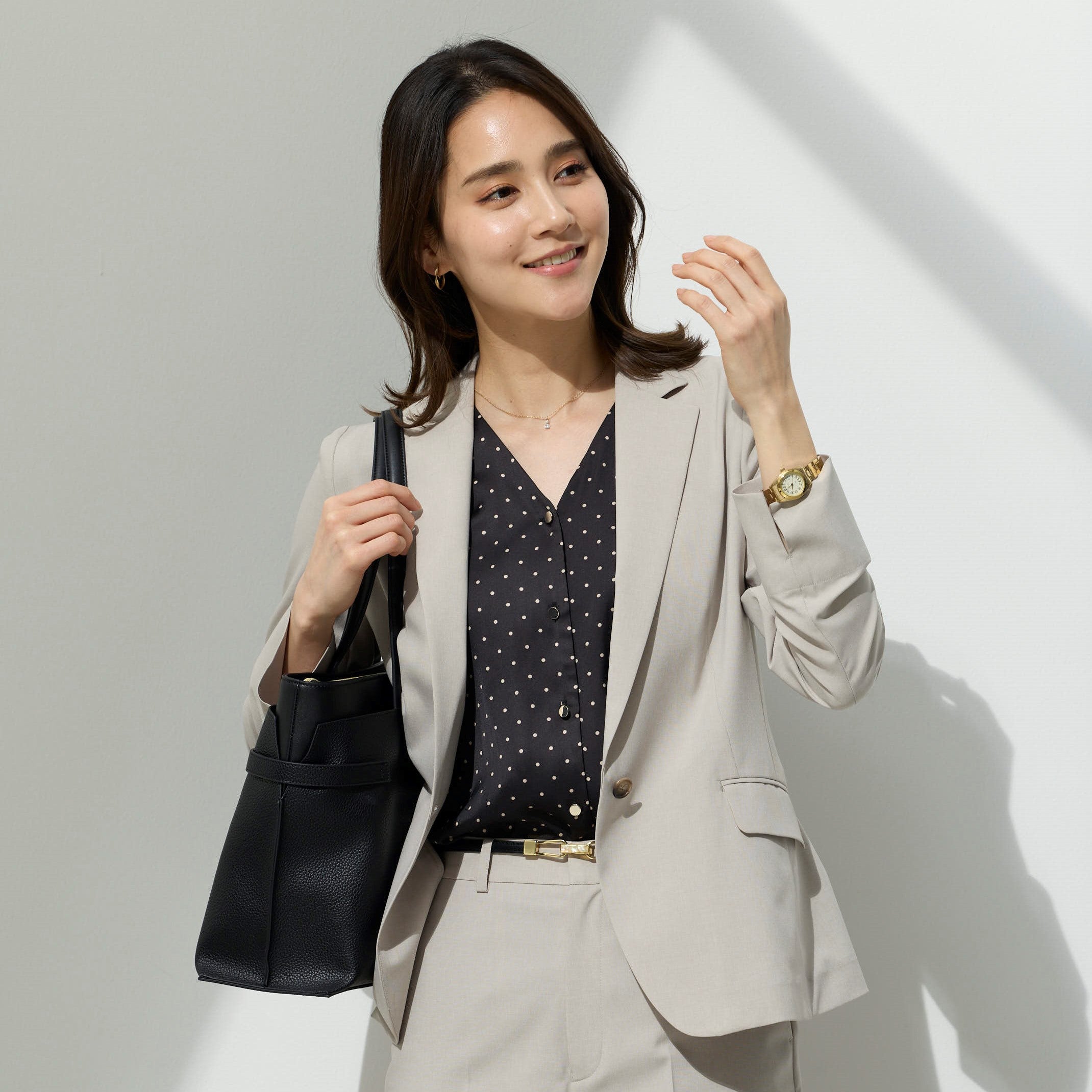 RIRANCHA Stretch Tailored Jacket - Beige_03