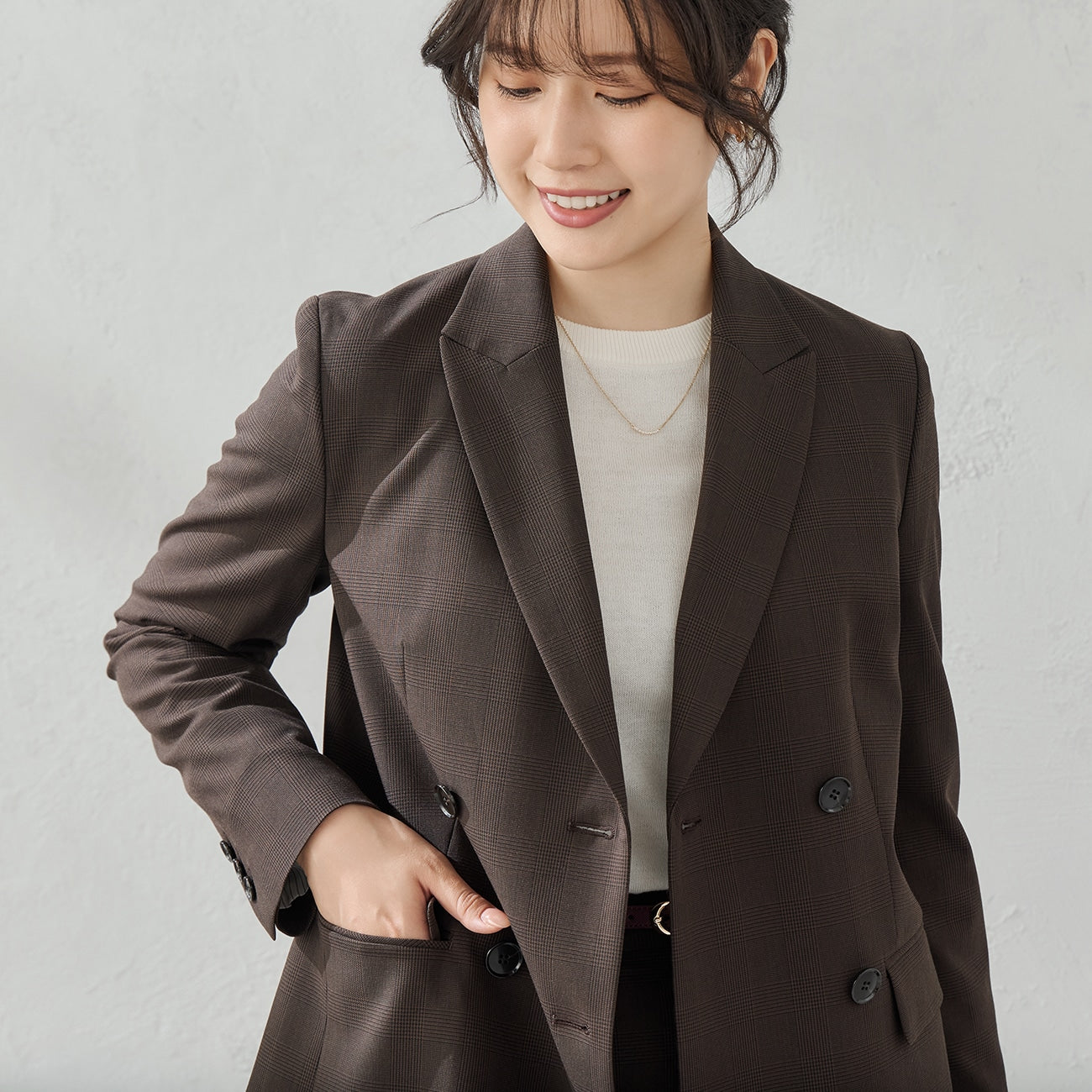 弹力格纹双排扣外套 - Brown_02
