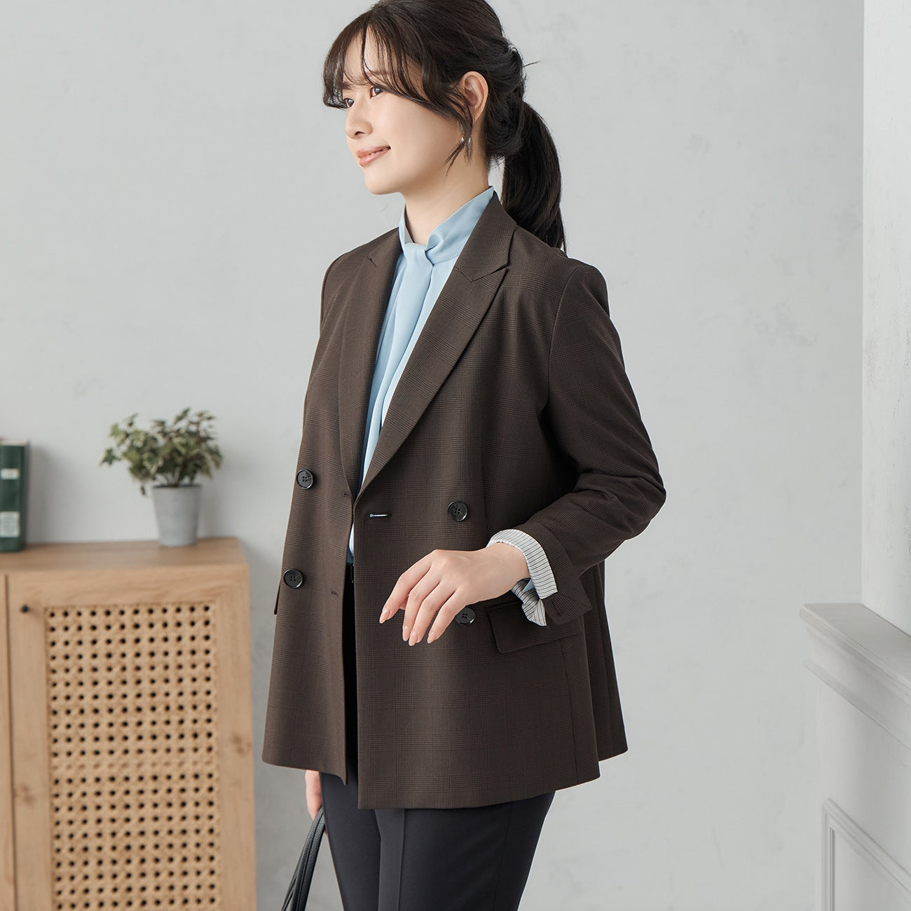 弹力格纹双排扣外套 - Brown_06