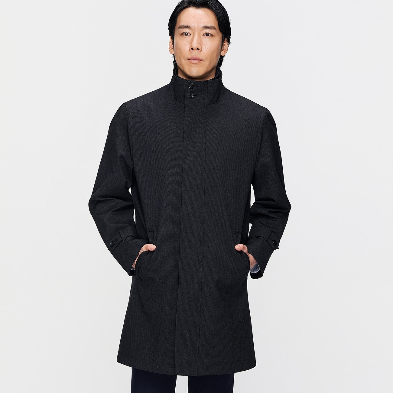 Lightweight All-Weather Thermal Slim Fit Coat_01