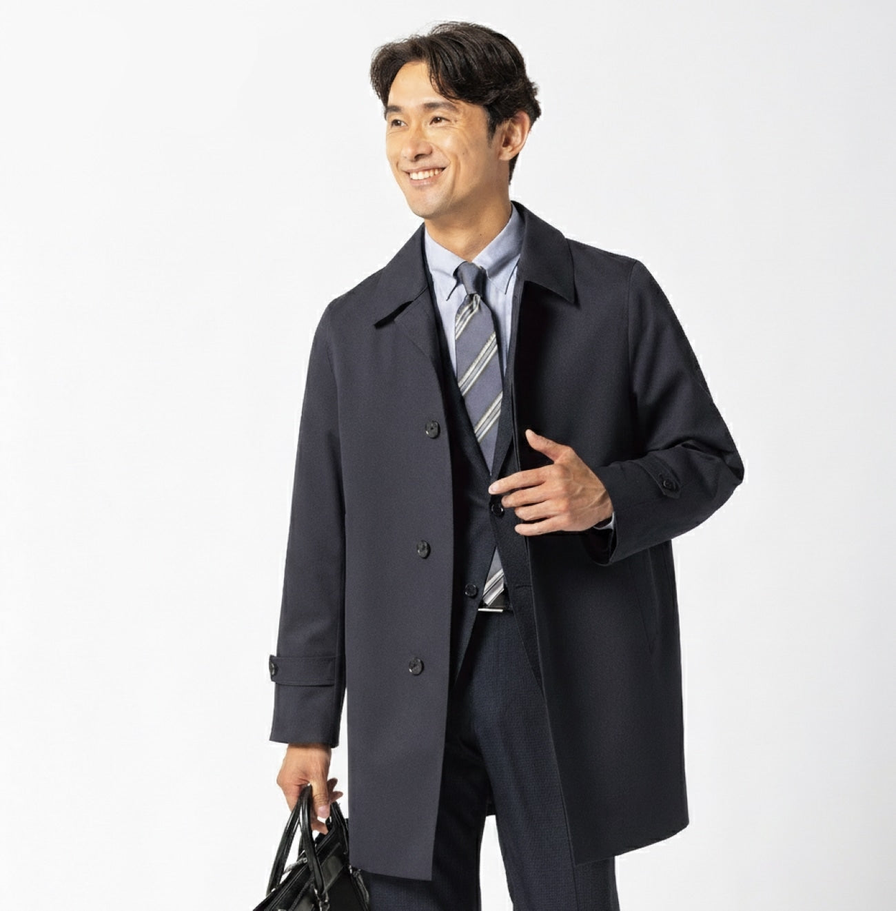 暖色调翻立领 大衣_01