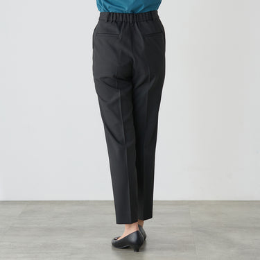 Smart Silhouette Black Pants_08