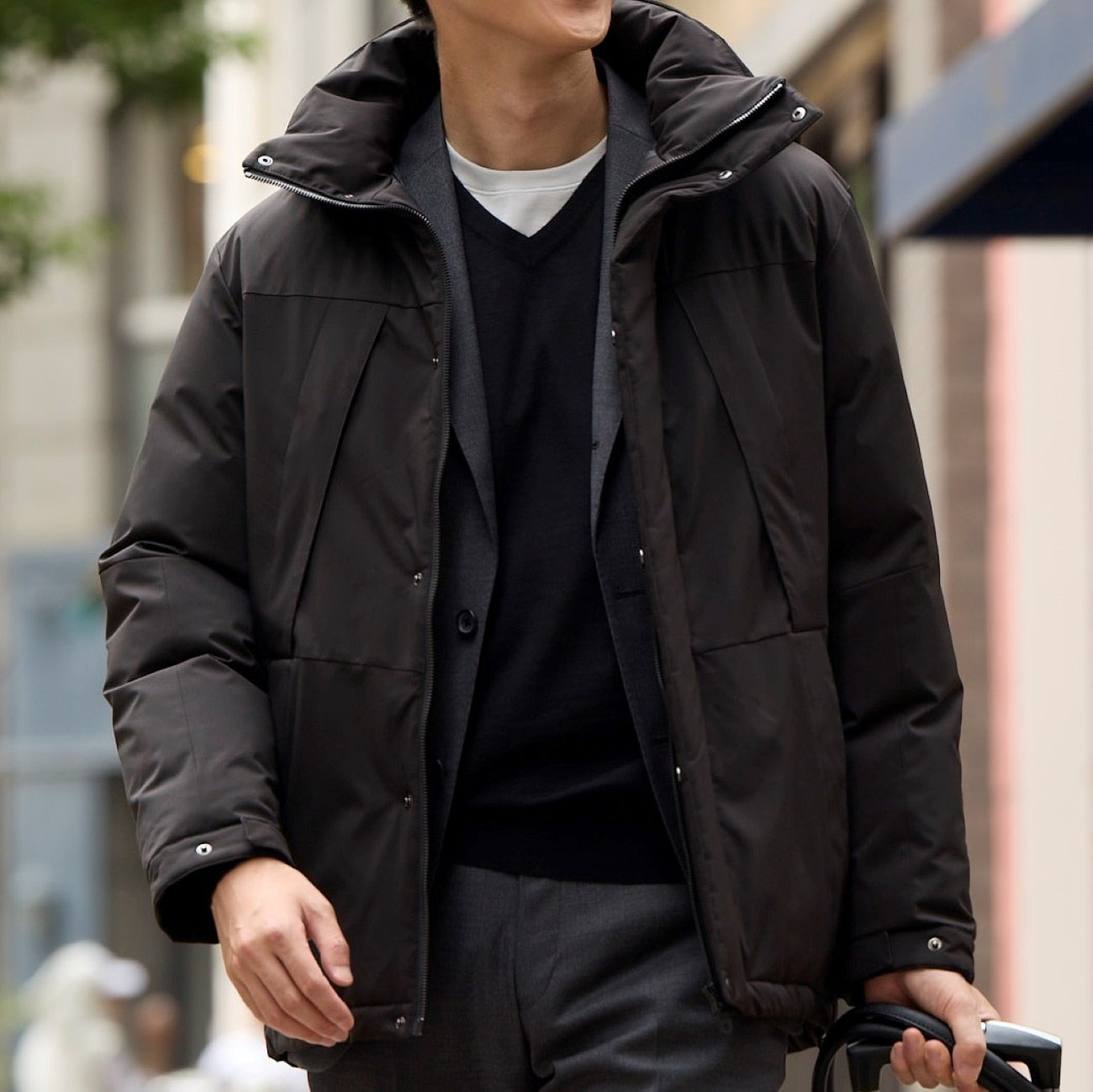 防潑水 羽絨外套（附可拆式連帽）_09