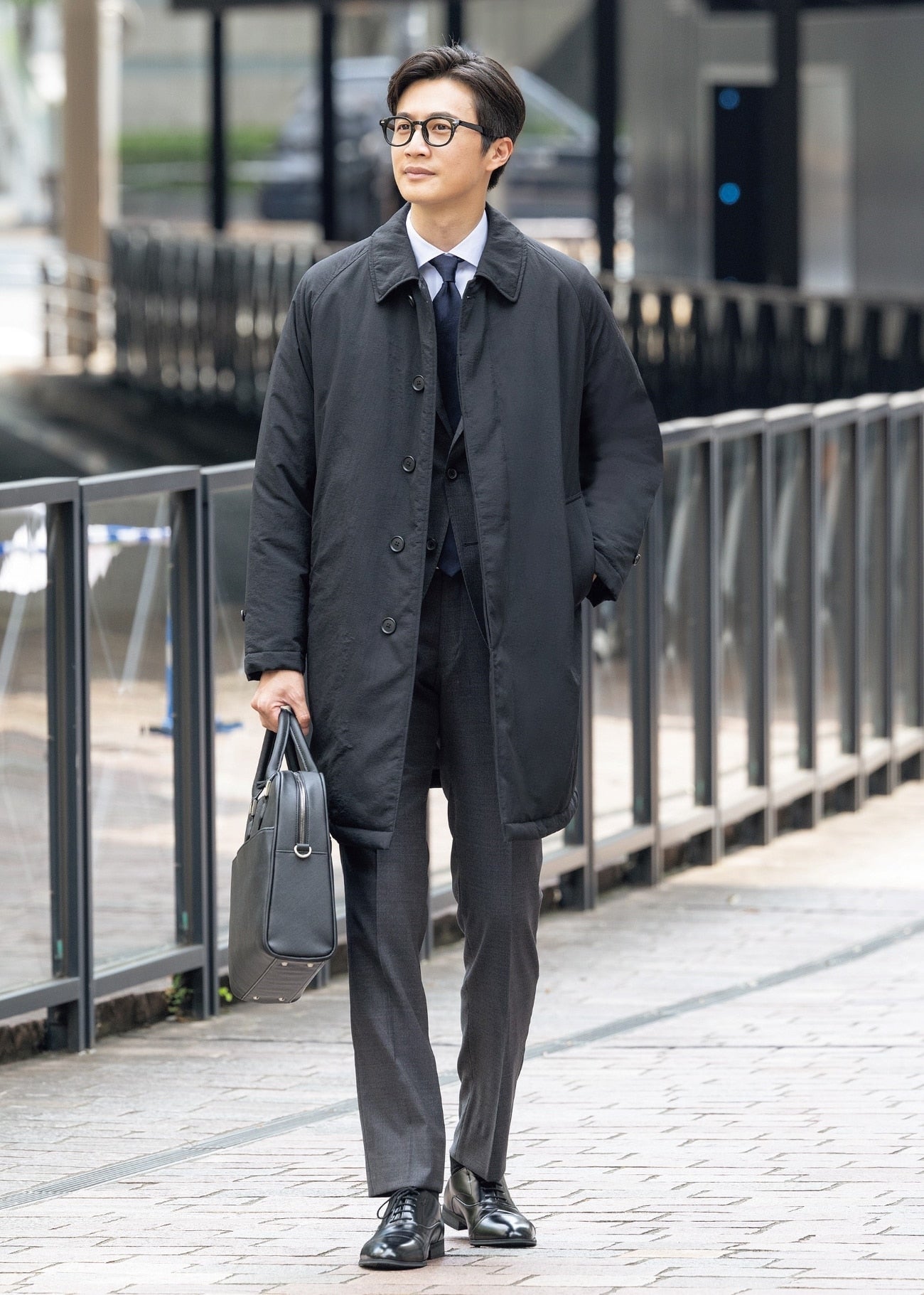 Water-Repellent Padded Balmacaan Coat_02