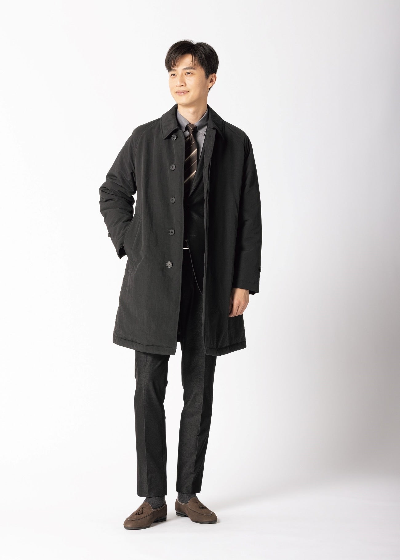 Water-Repellent Padded Balmacaan Coat_04
