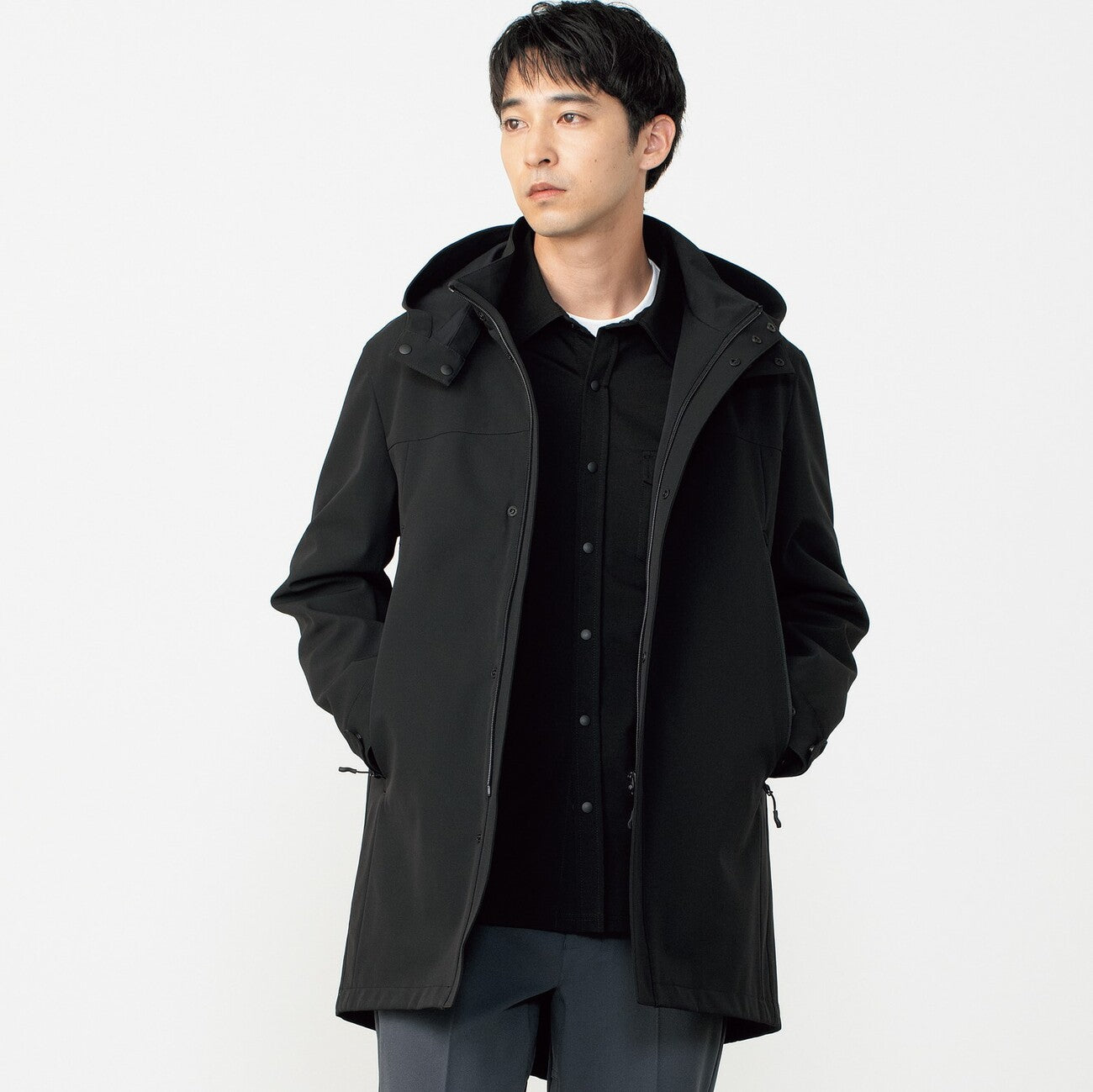 3-layer Waterproof Windproof Coat_01