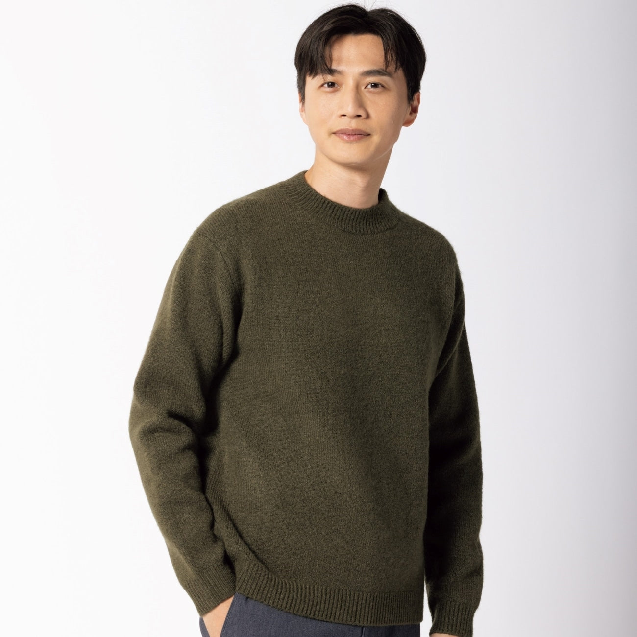 中厚圓領毛衣_11