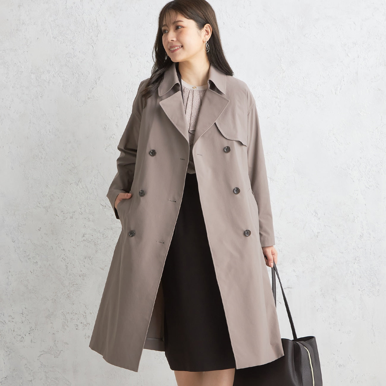 Lightweight Mocha Beige Oversized Trench Coat