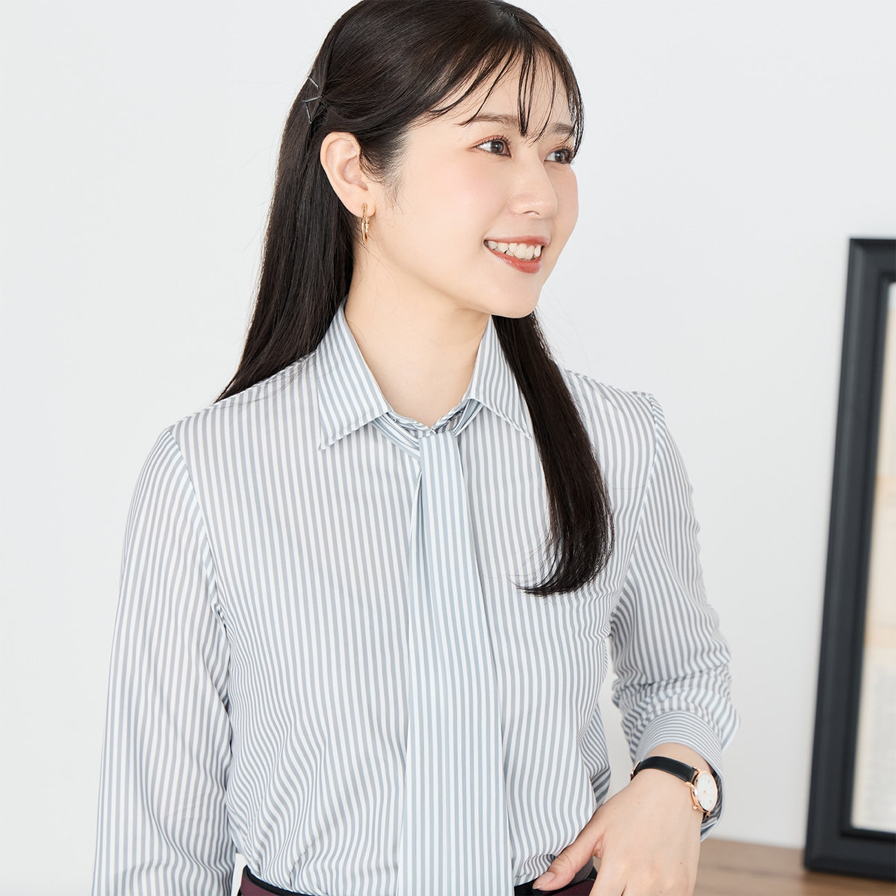 非铁领结条纹衬衫 -灰