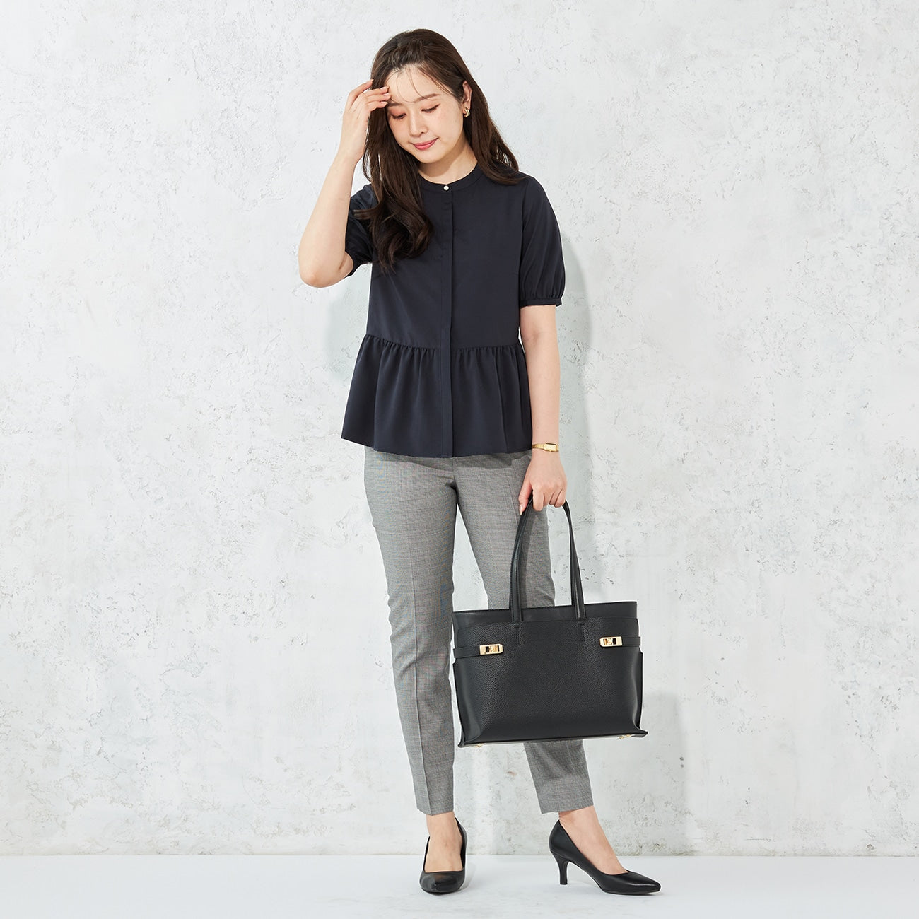 Airy Peplum Shirt - Navy_03
