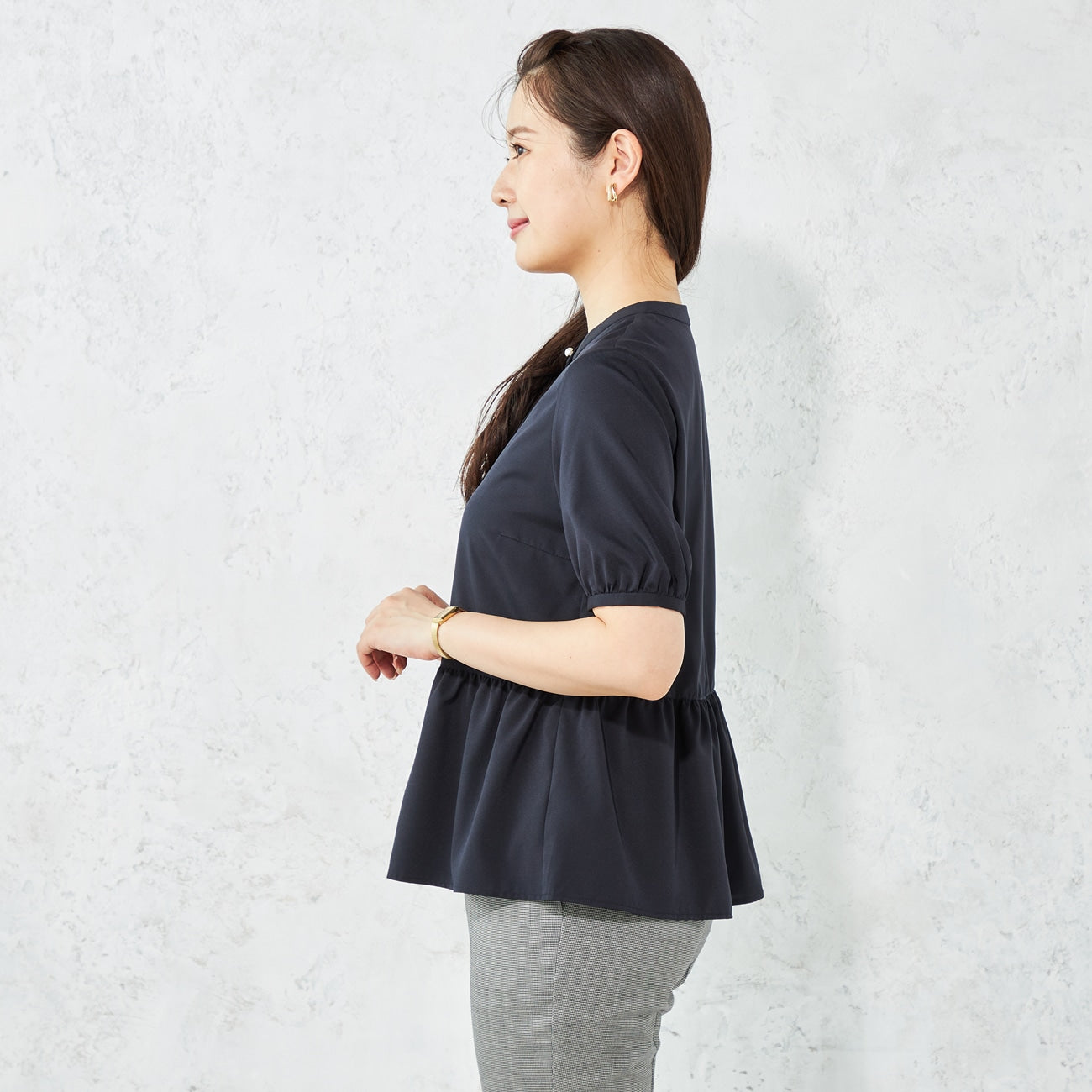 Airy Peplum Shirt - Navy_04