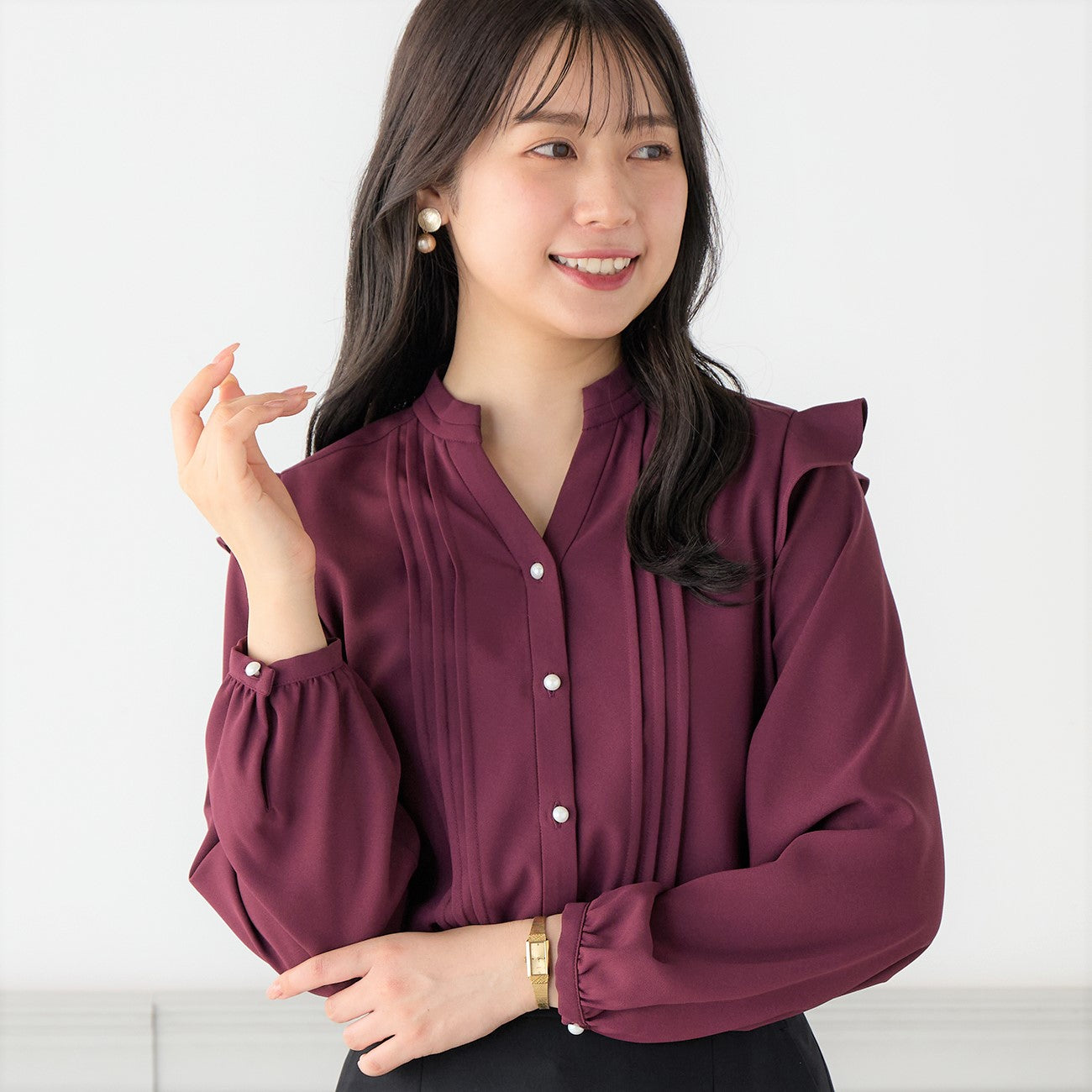 Tucked Blouse with Detachable Bow Tie_02