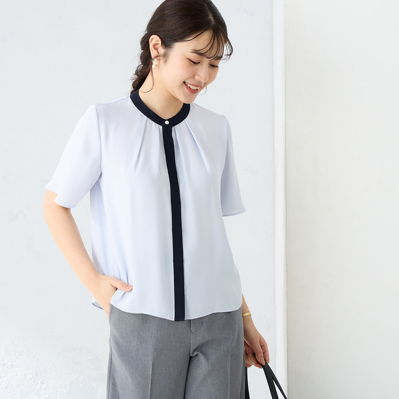 Bicolor Front Opening Blouse