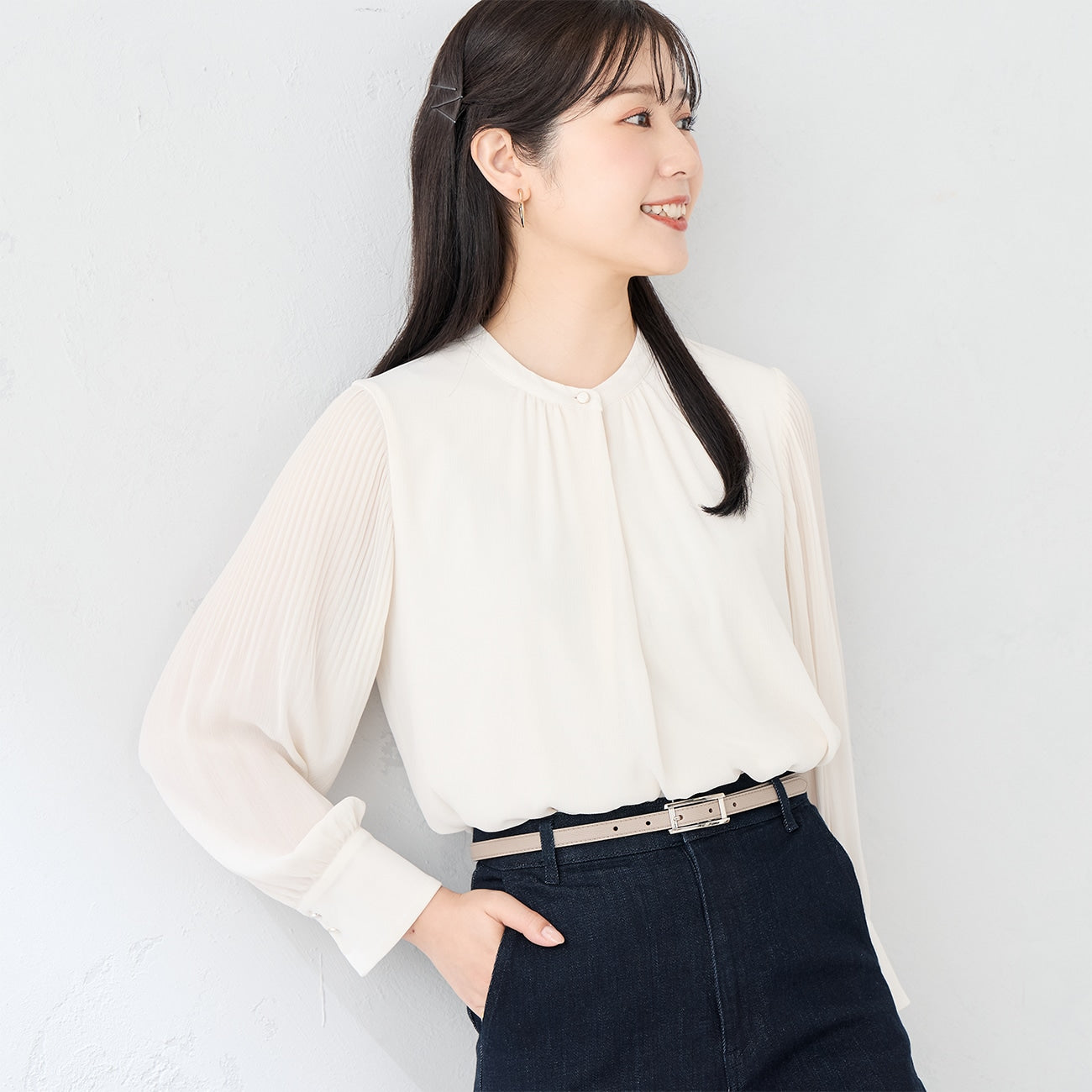 绉褶袖上衣_09
