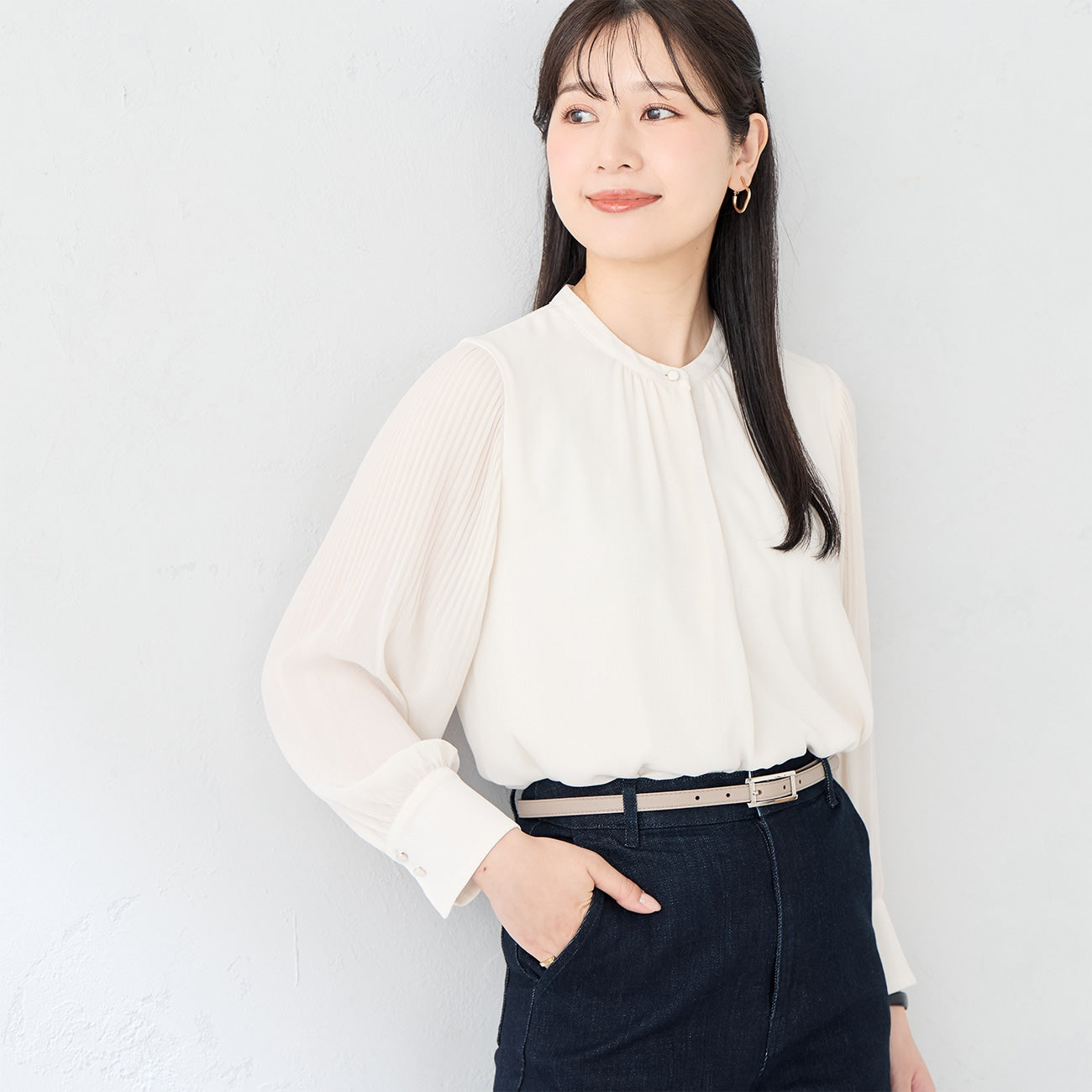 绉褶袖上衣_08