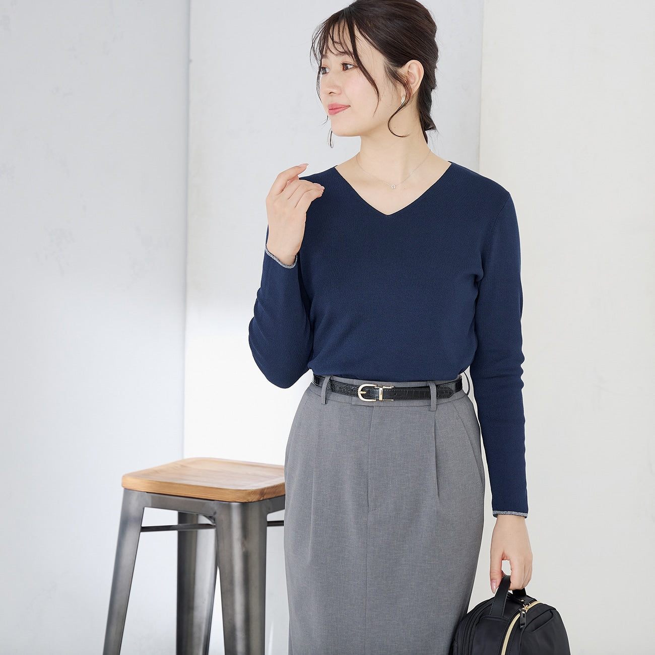 V-Neck Lame Knit Top_01