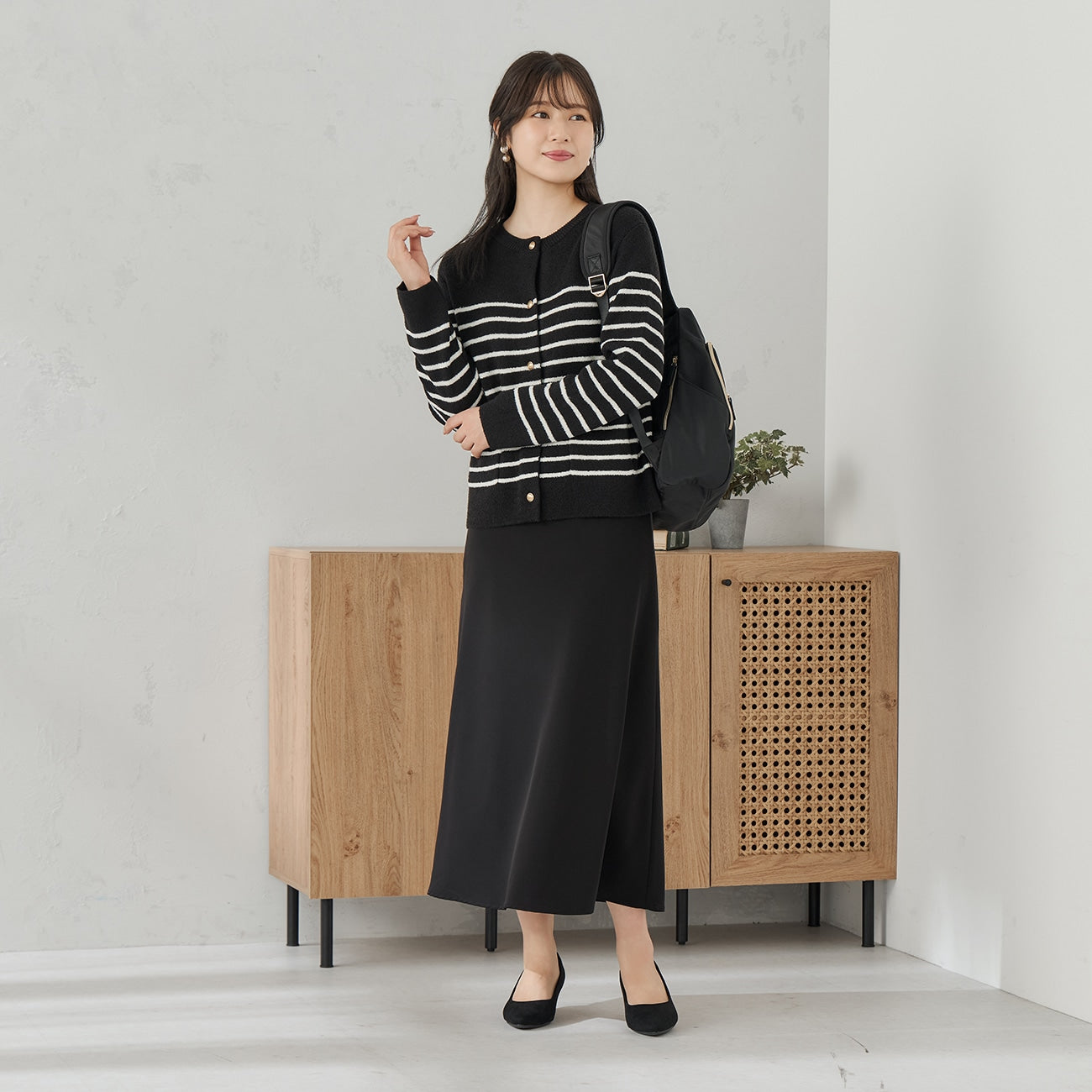 条纹针织外套 - 白色/黑色_02