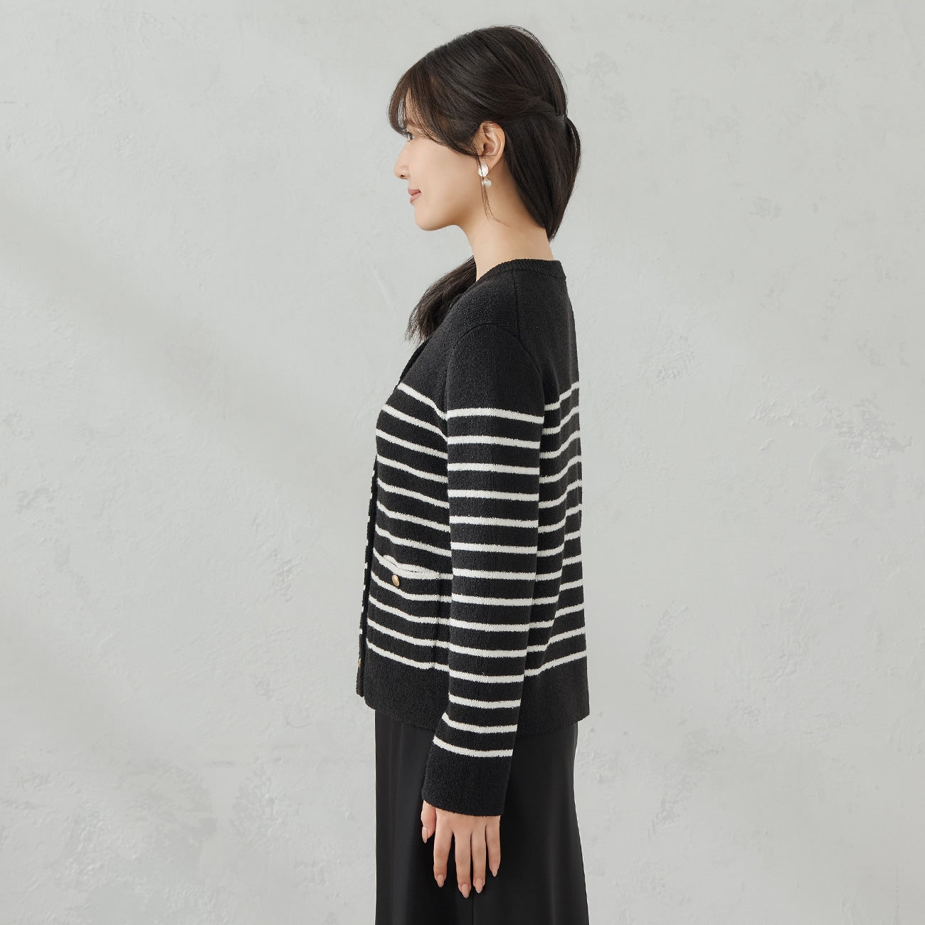 条纹针织外套 - 白色/黑色_05