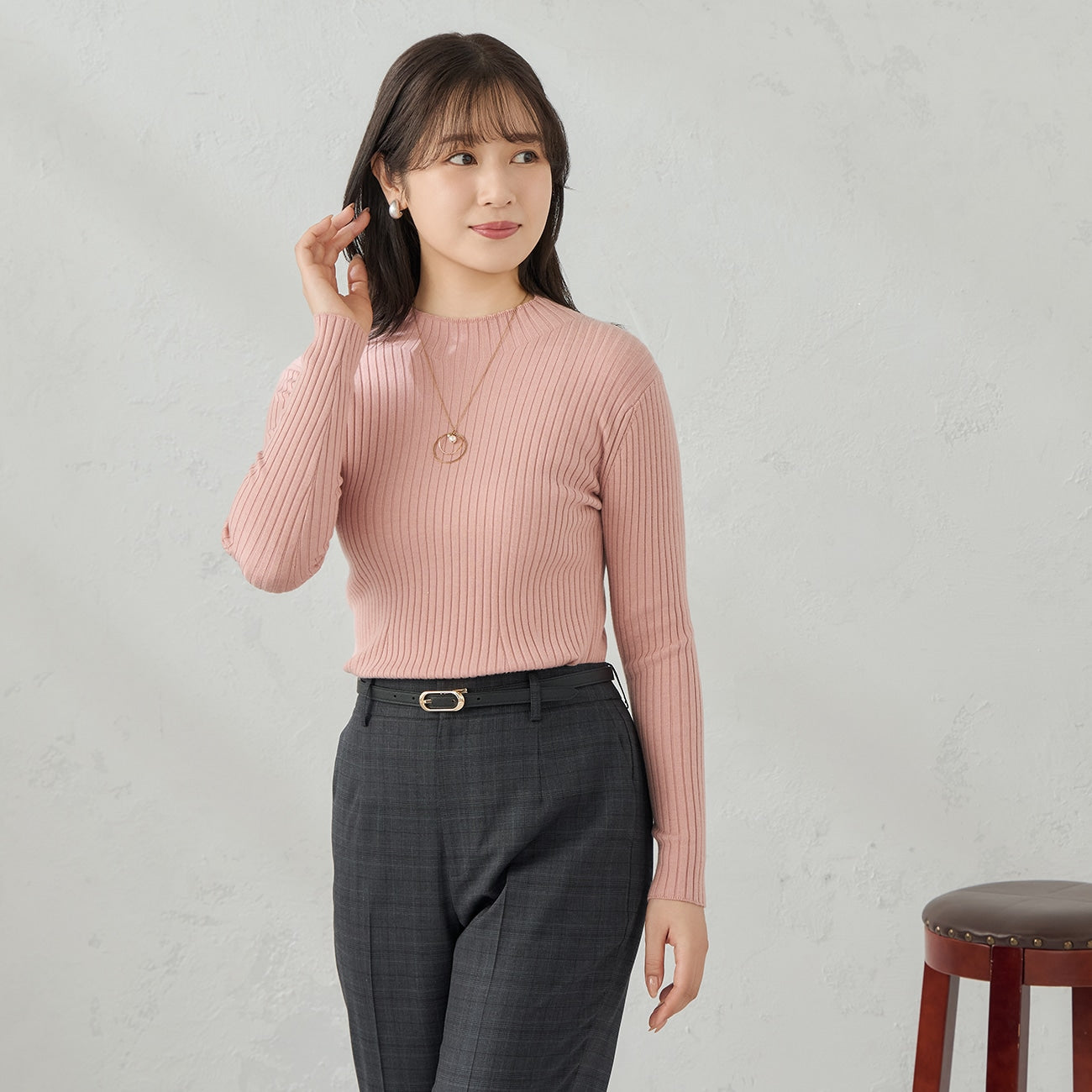 高领罗纹针织上衣_03