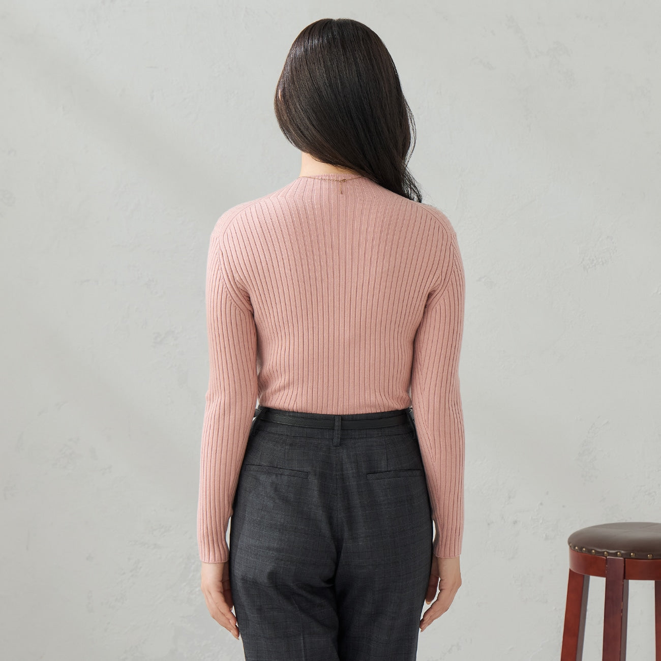 高领罗纹针织上衣_07