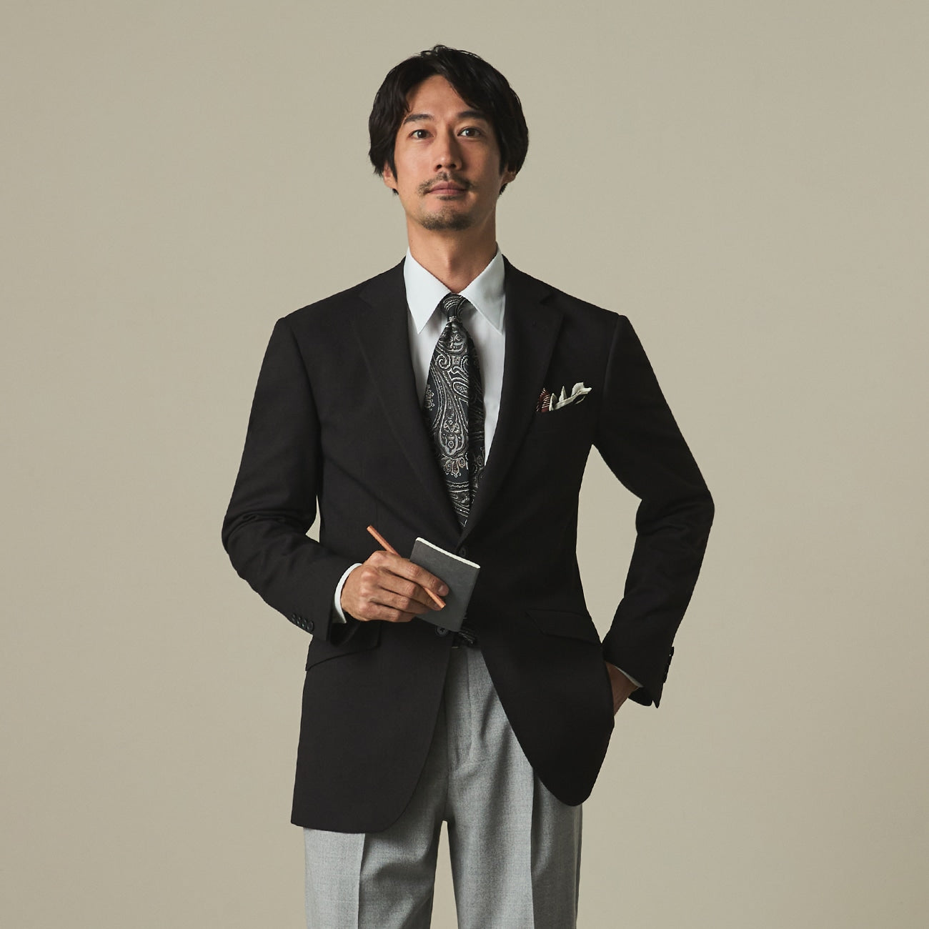 Washable 3-Piece Suit with Side Adjusters - Brown_26