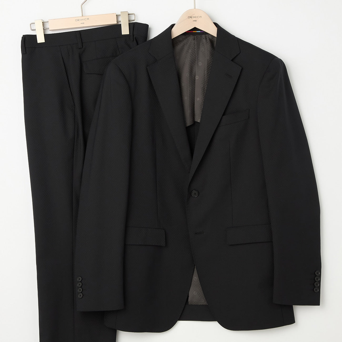 Wool Blend Textured Solid Suit - Black_18