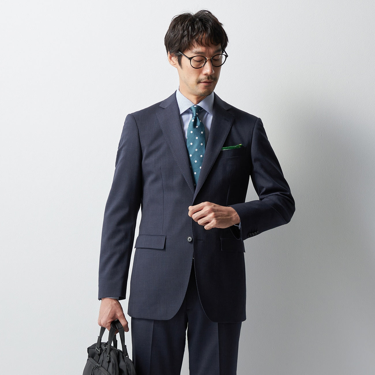 Wool Blend Houndstooth Suit - Navy_26