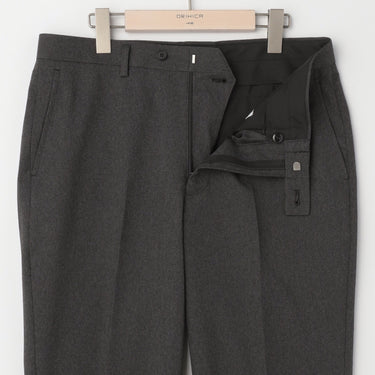 Plain Suit - Medium Gray_26