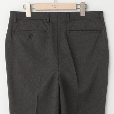 Plain Suit - Medium Gray_27