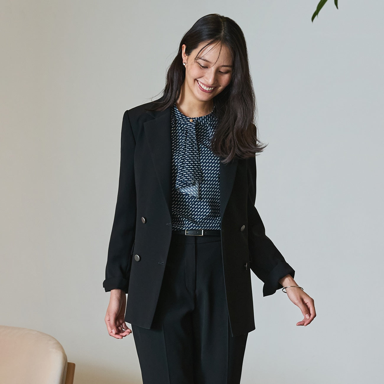 THE THIRD SUITS Double Breasted Jacket - Black_16