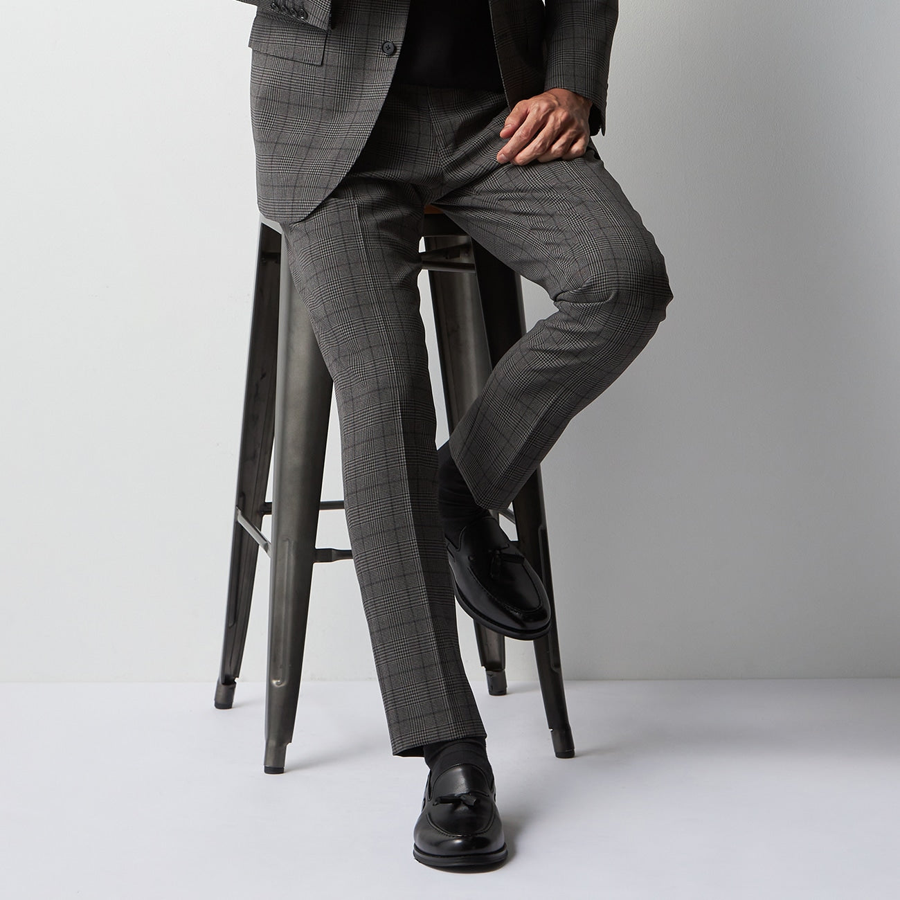Water-Repellent Glen Plaid Pants - Medium Gray_14