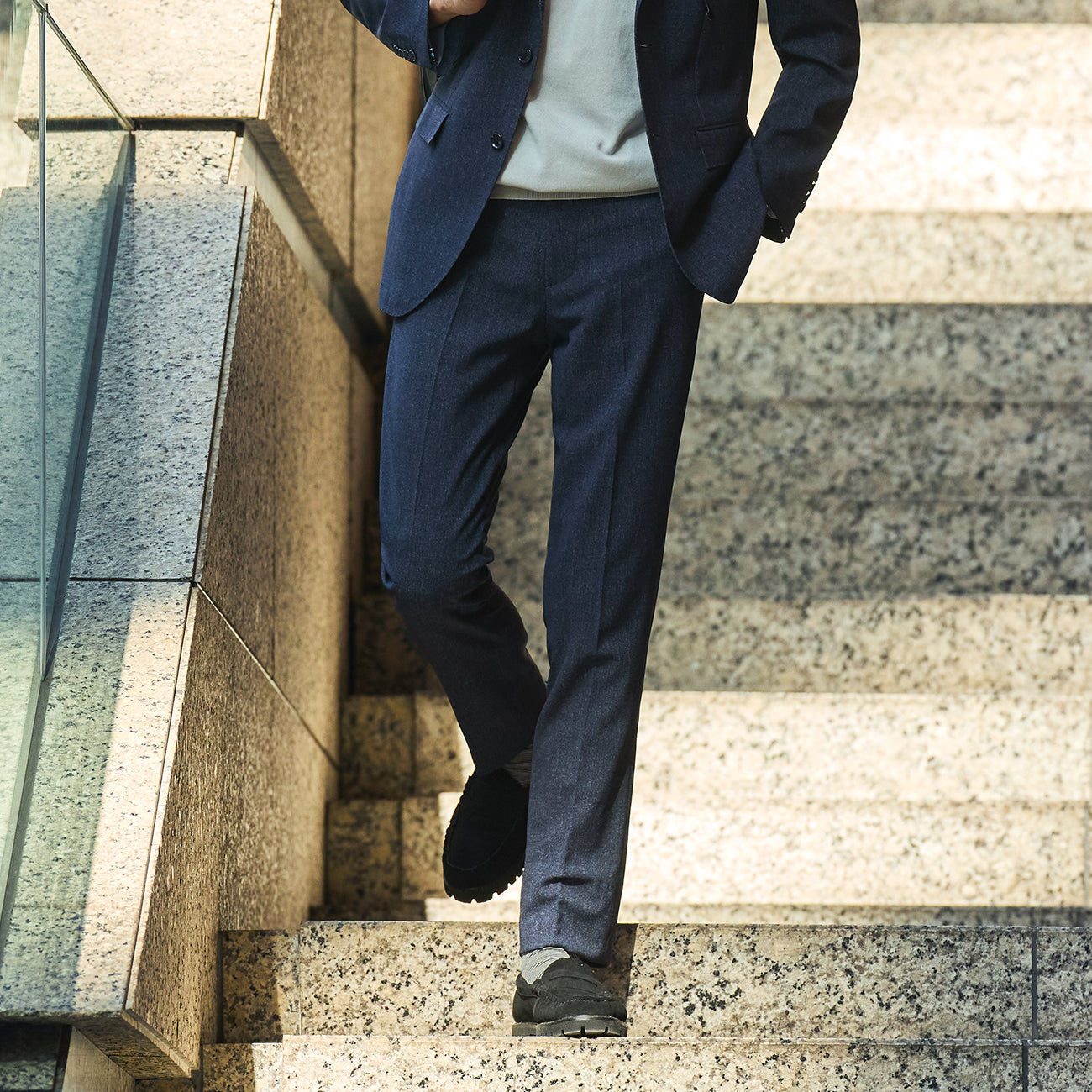 Super Cool High-breathability Denim-like Pants - Navy_12