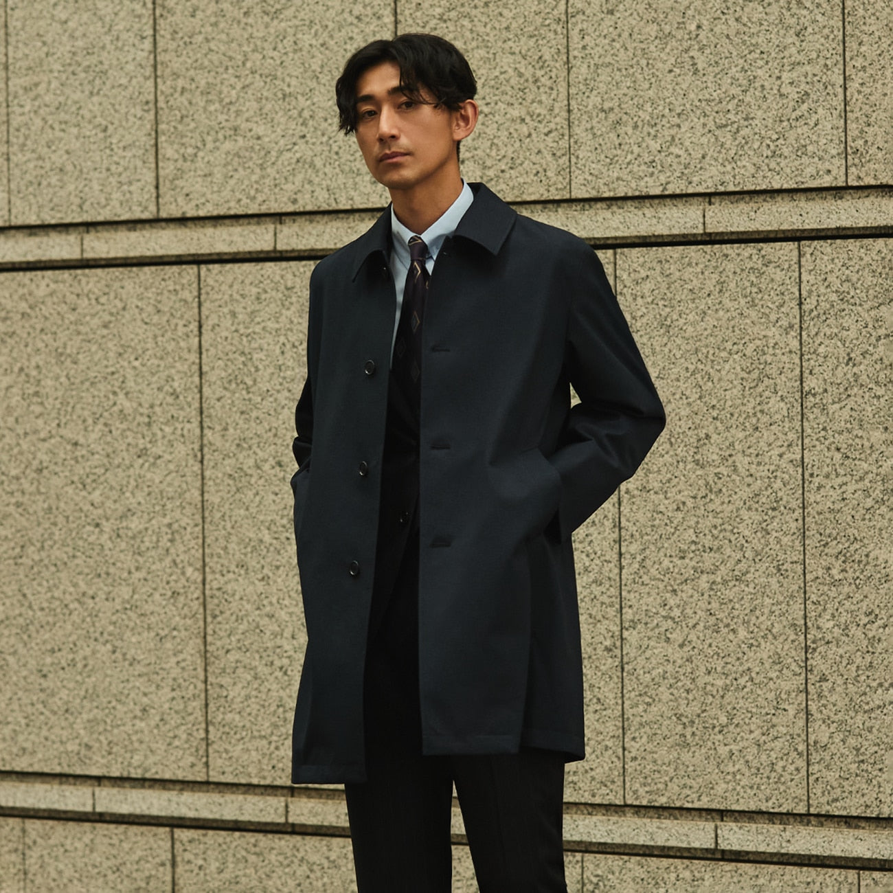 Water-Repellent Denim-Like Balmacaan Coat -  Navy_13