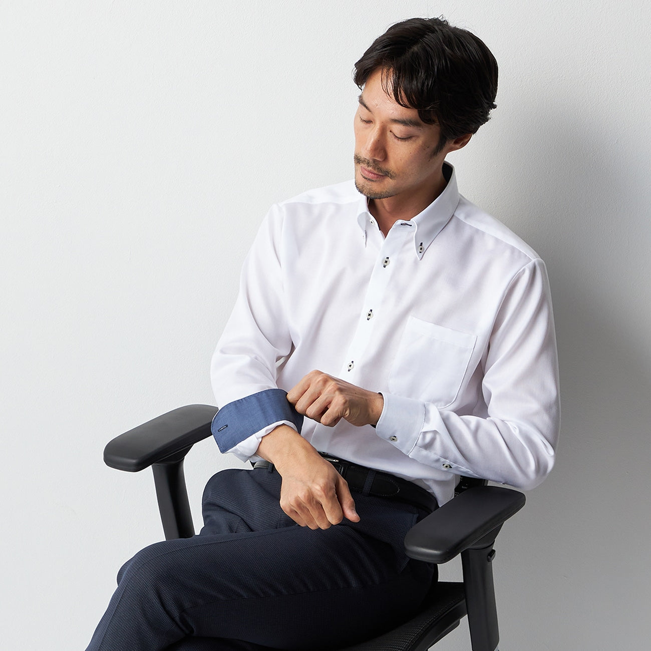 Super Non-Iron Cotton Button-Down Shirt - White_07