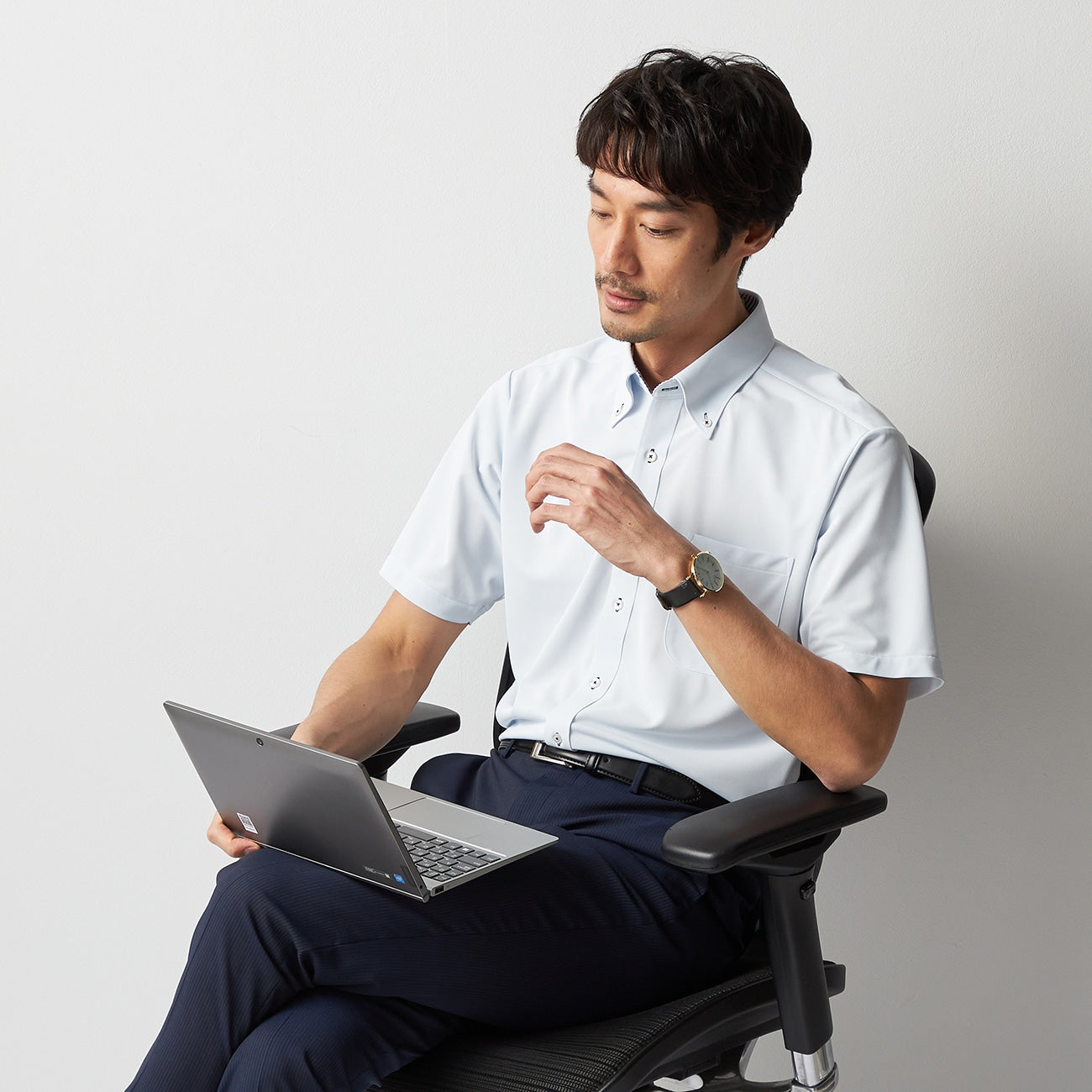 DRYDRY Super Non-iron Short Sleeve Button-down Shirt - Blue_05