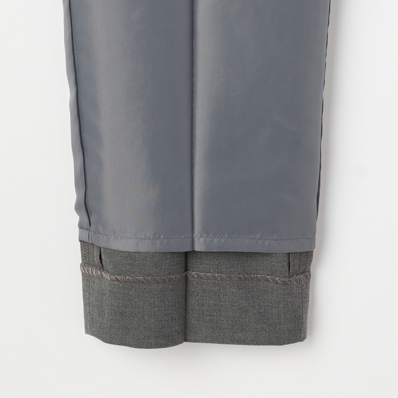 THE THIRD SUITS 短褲 -灰