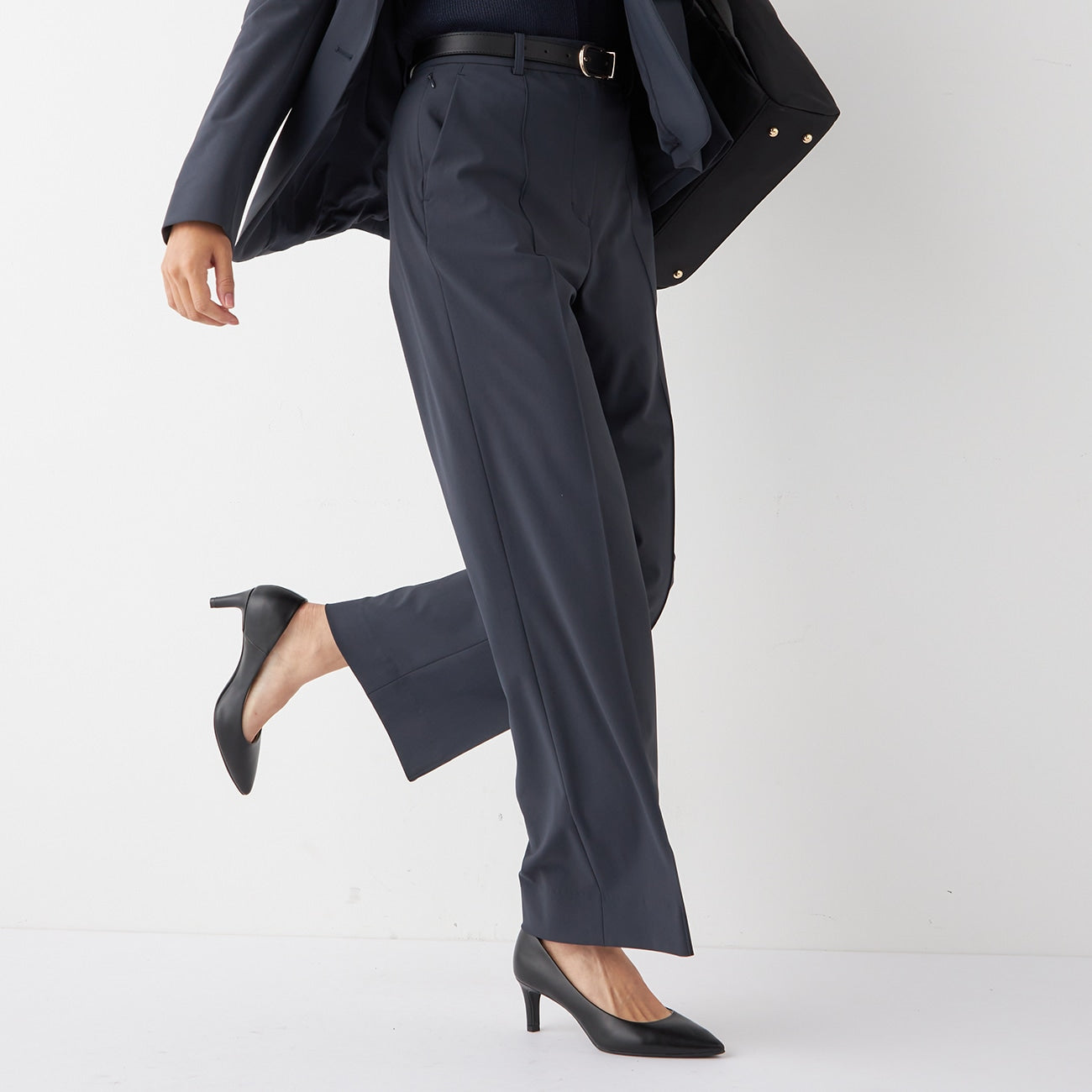 THE THIRD SUITS BIZSPO 寬鬆褲 -深藍