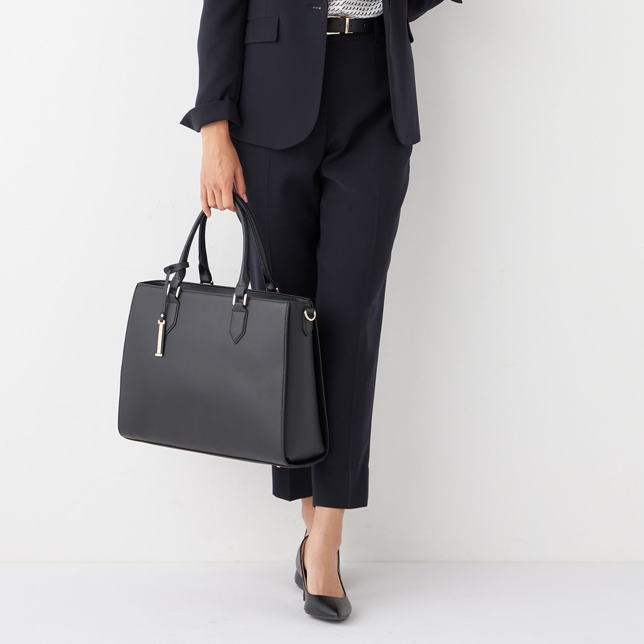 THE THIRD SUITS Cropped Pants - Navy_15
