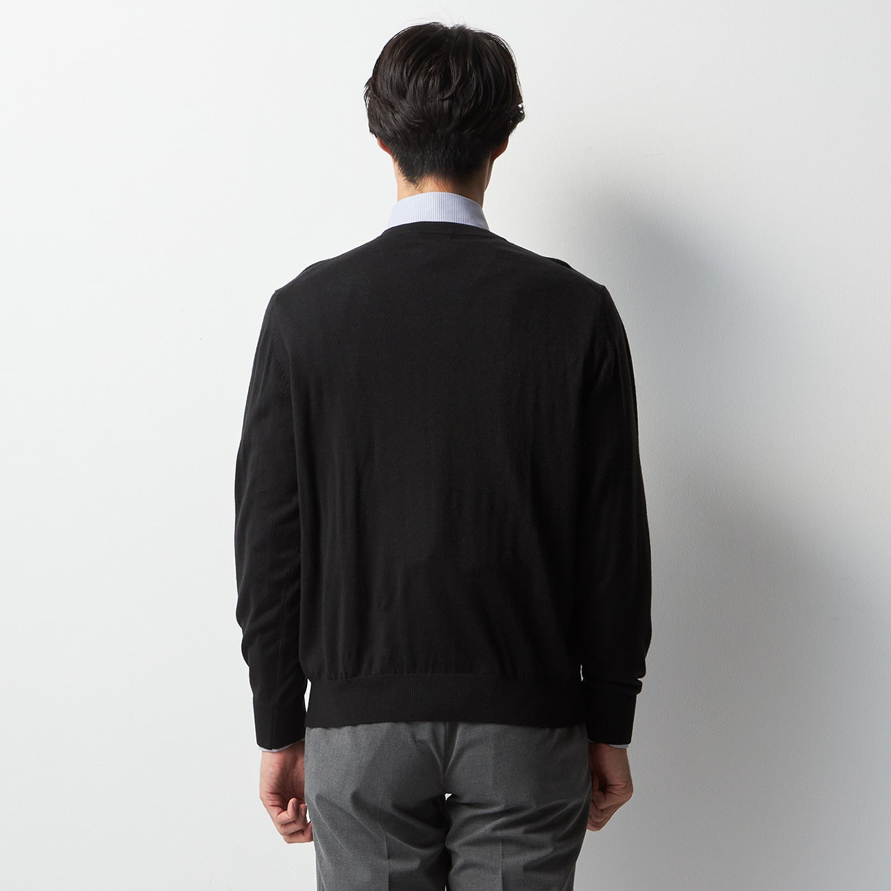 羊毛混纺 V 领毛衣_36